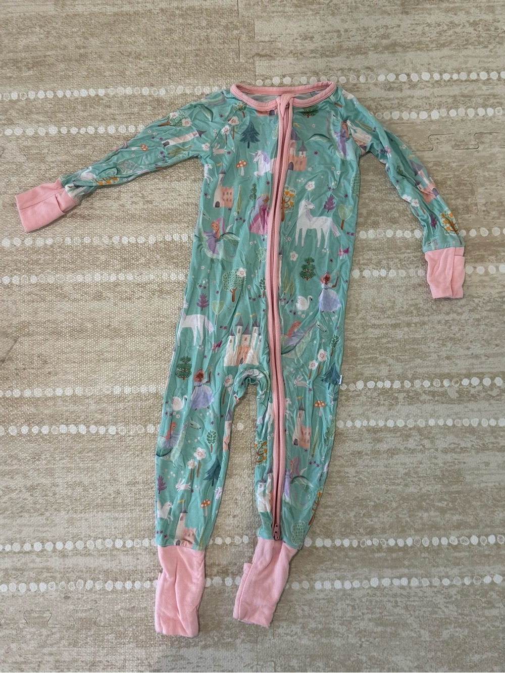 Little Sleepies Enchanted Fairytale Long Sleeve LongPant Zippy Size 12-18 months